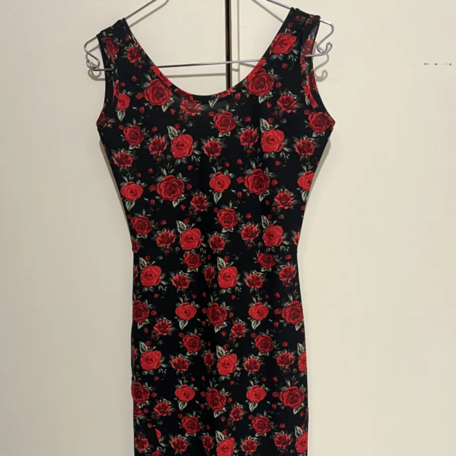 پیراهن گلدار