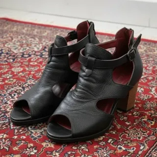صندل پاشنه دار مشکی