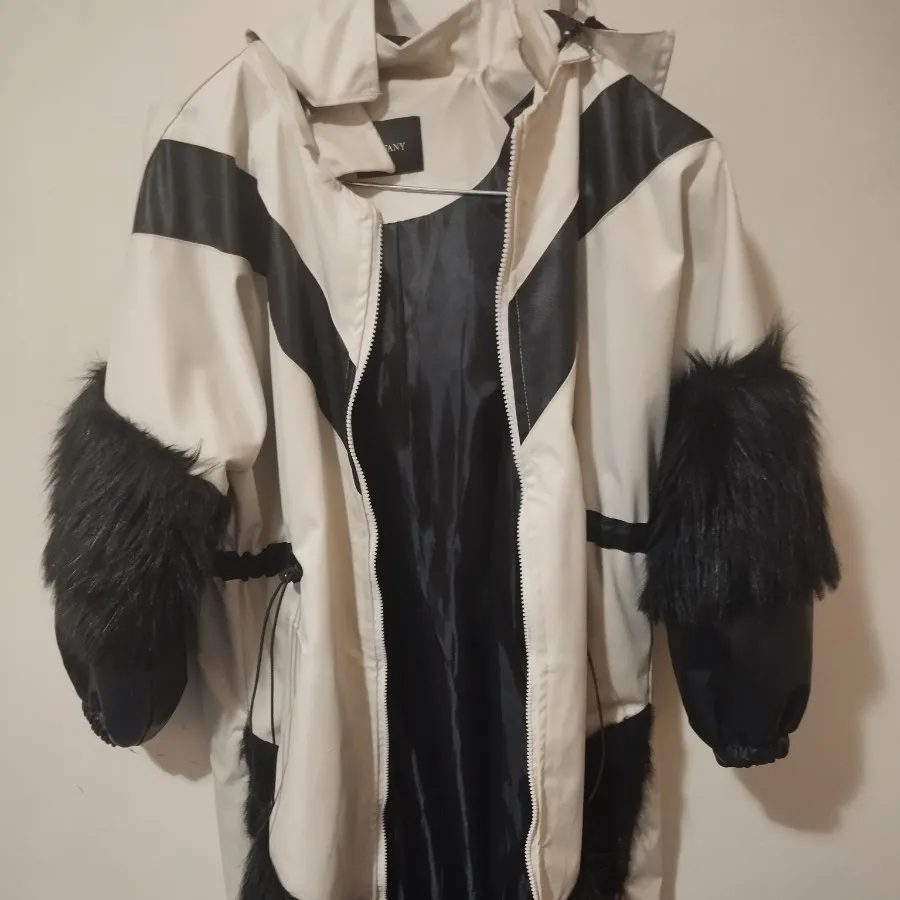 کاپشن پالتو بارانی