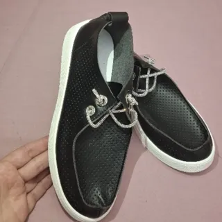 کفش چرم زنانه