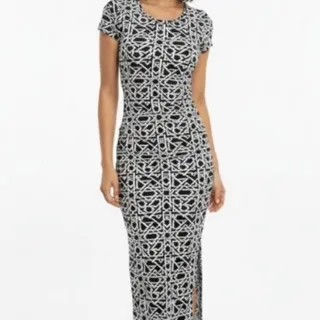 پیراهن زنانه