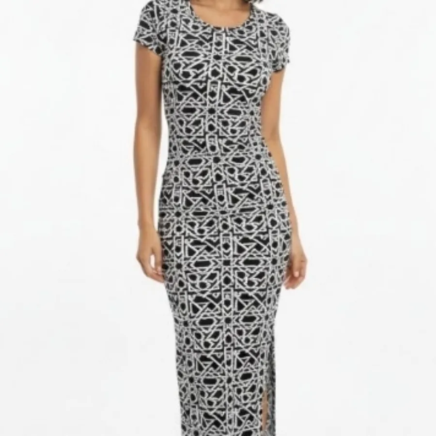 پیراهن زنانه