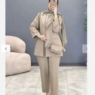 کت و شلوار دیپلمات