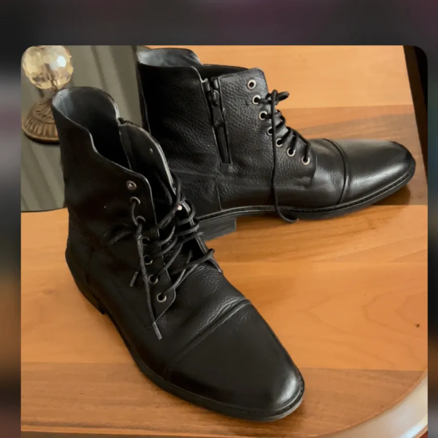 نیم بوت چرم طبیعی