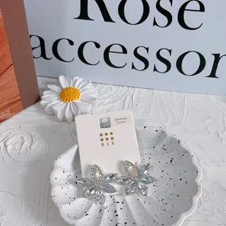 گوشواره سنگ‌