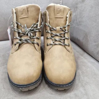 نیم بوت زمستانی اروپایی