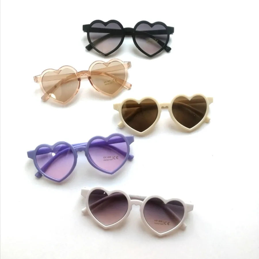 عینک بچگانه قلبی