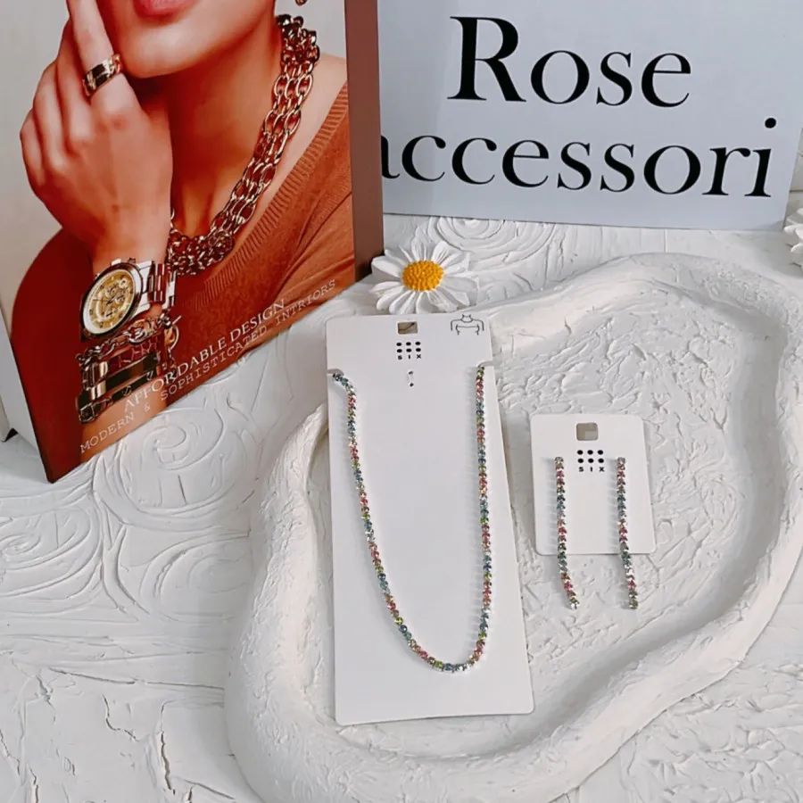 نیم ست رنگی