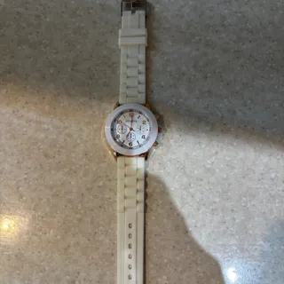 ساعت مچی دخترونه