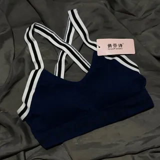 نیم تنه ورزشی