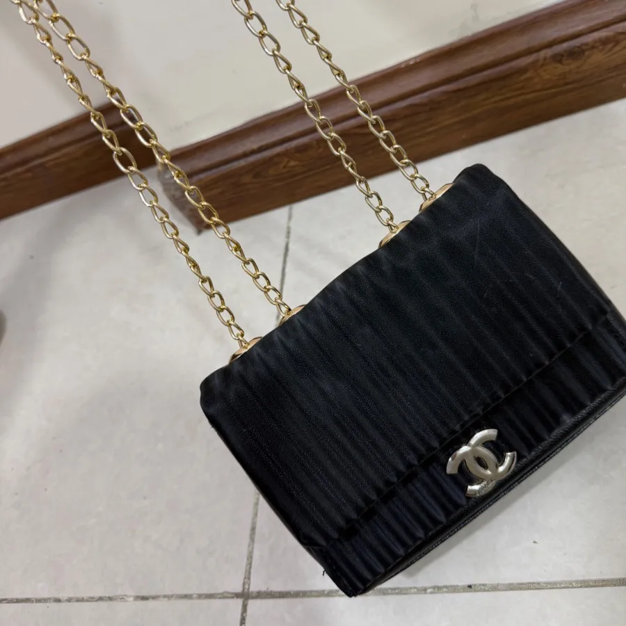 کیف مجلسی 100 تومن