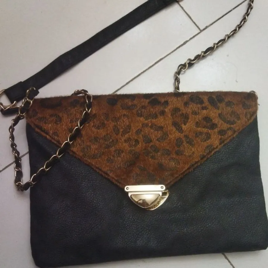 کیف برند اتمسفر