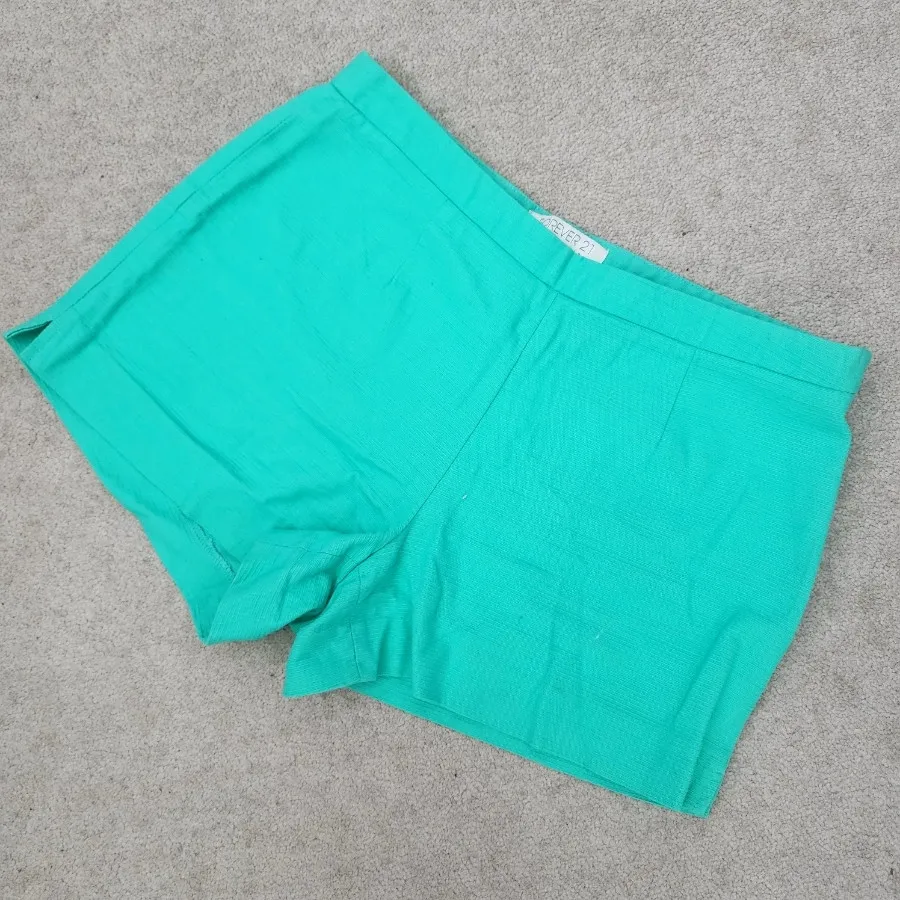 شلوارک کبریتی