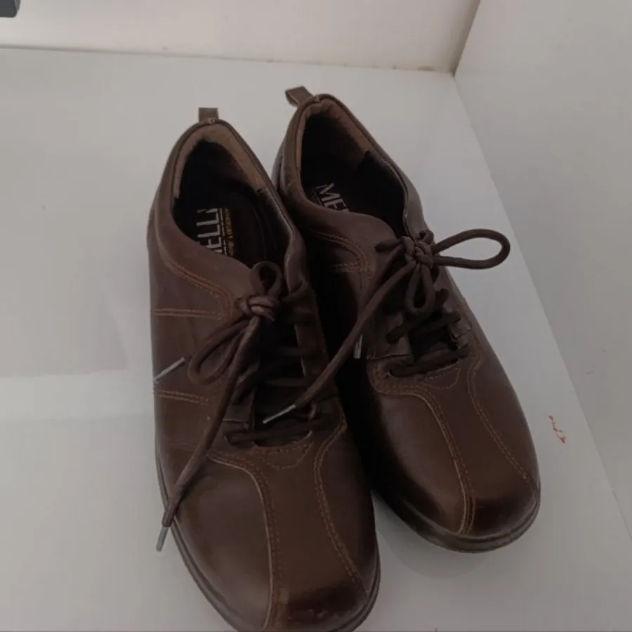 کفش چرم زنانه