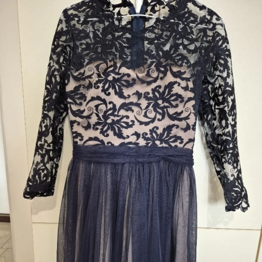 پیراهن مجلسی میدی دانتل