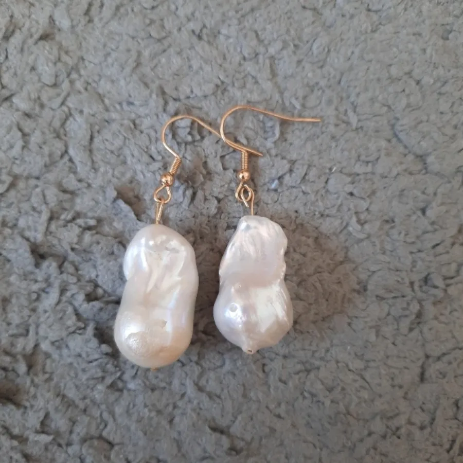 گوشواره دستساز