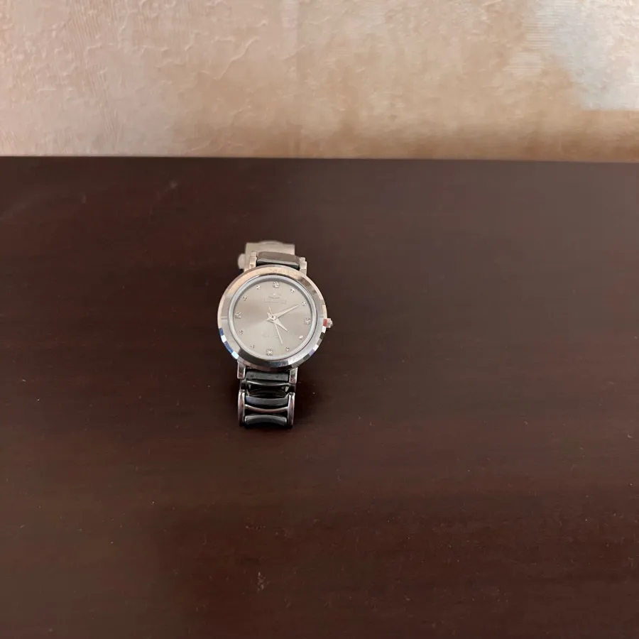 ساعت الگانس زنانه