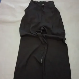 شلوار چاک دار زنانه