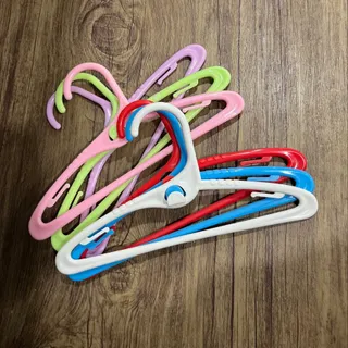 آویز برند مادرکر