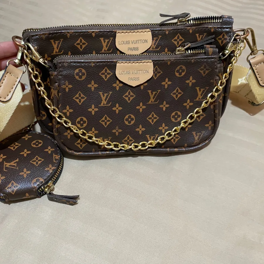 کیف قهوه ای طرح LV