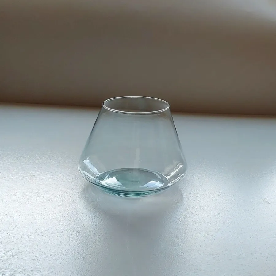 گلدان شیشه ای