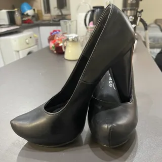 کفش پاشنه 40