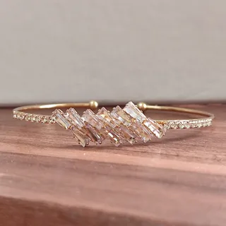 دستبند بنگل رنگ ثابت