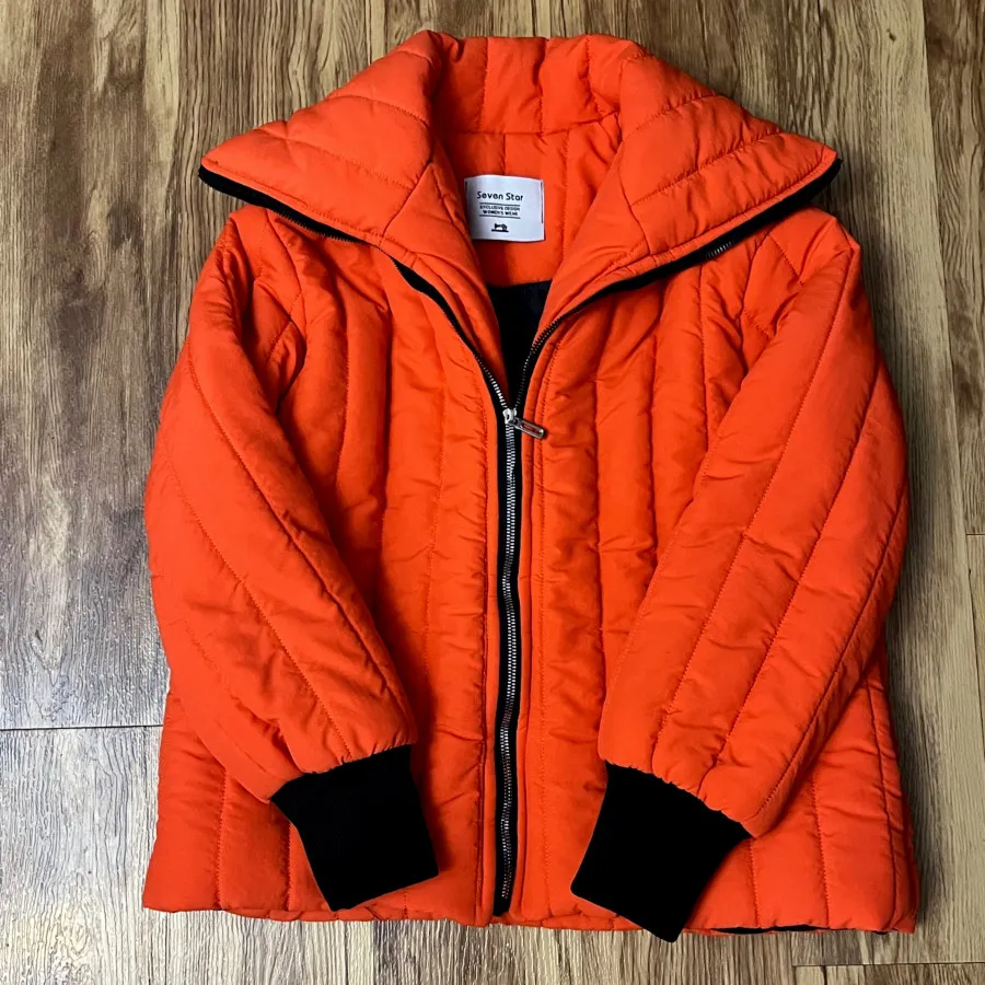 کاپشن کوتاه زنانه