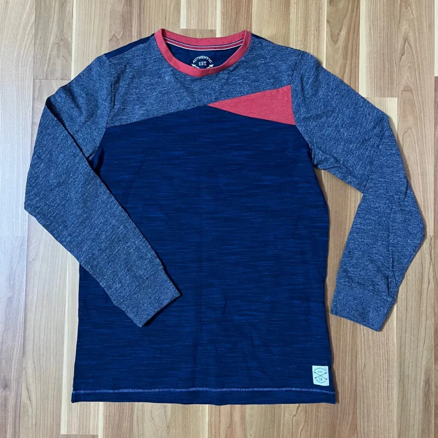 لباس استین بلند