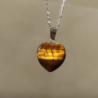 گردنبندقلب سنگی بسیارزیبا