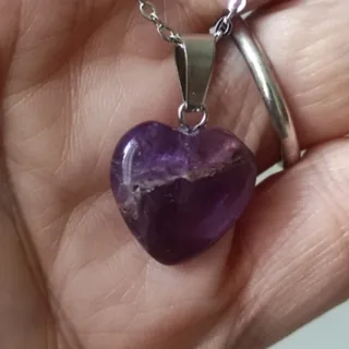 گردنبند زیبای قلب سنگی