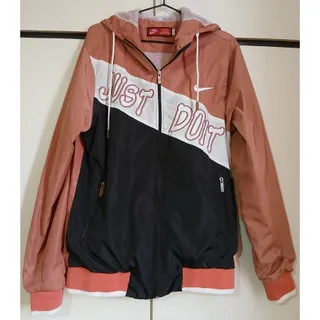 سوییشرت بادگیر