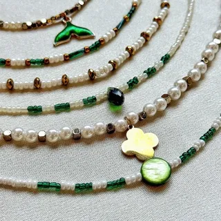 گردنبند کریستال و سنگ