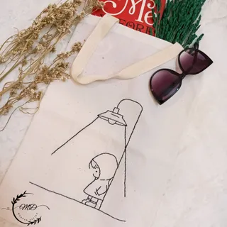 توت بگ طرح دختر تنها