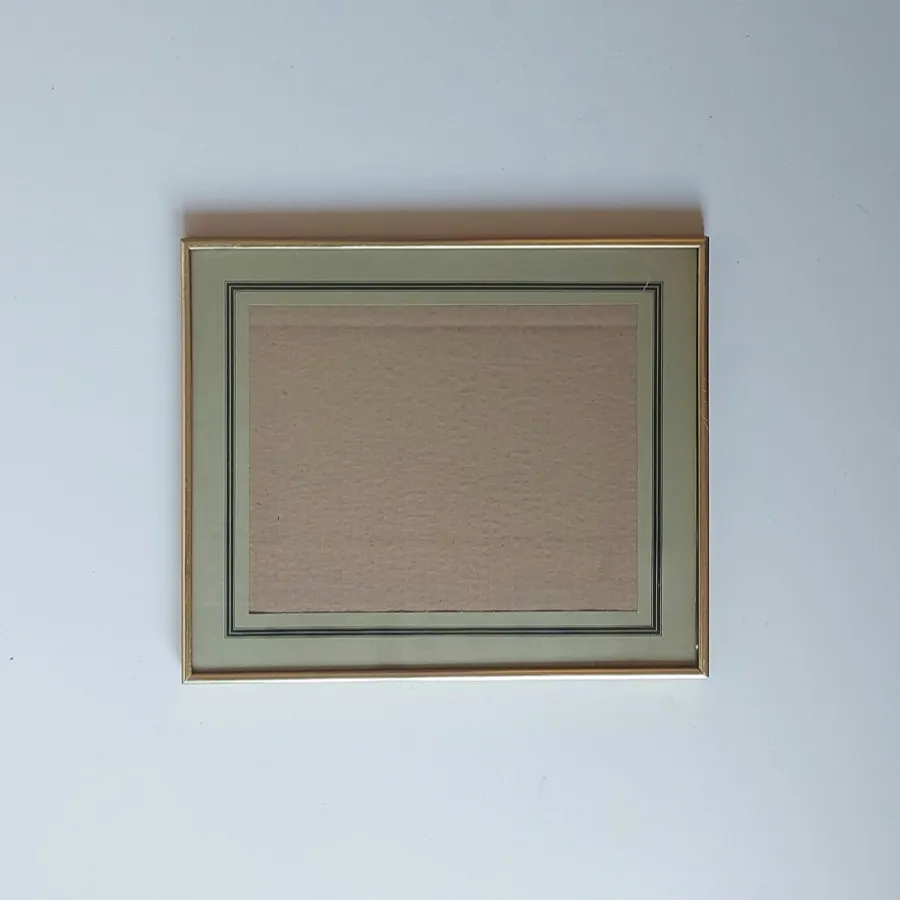 قاب عکس فلزی