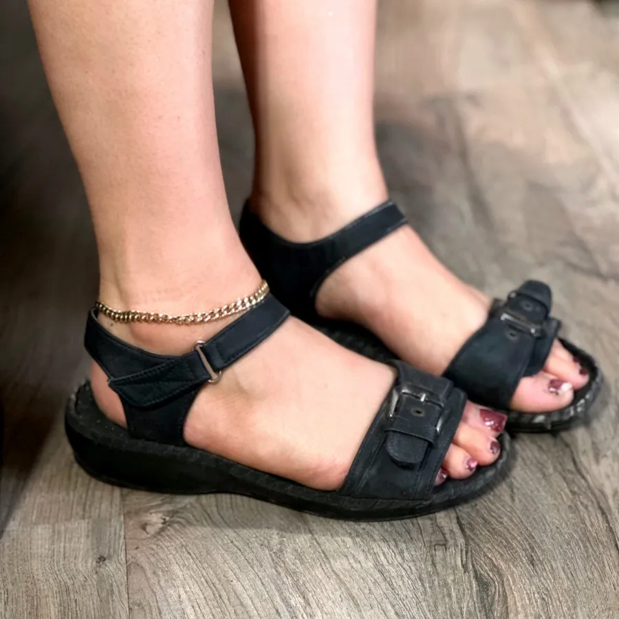 صندل زنانه مشکی