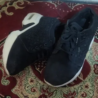 کفش پاشنه ژله ای نگین دار