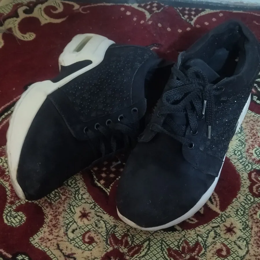 کفش پاشنه ژله ای نگین دار