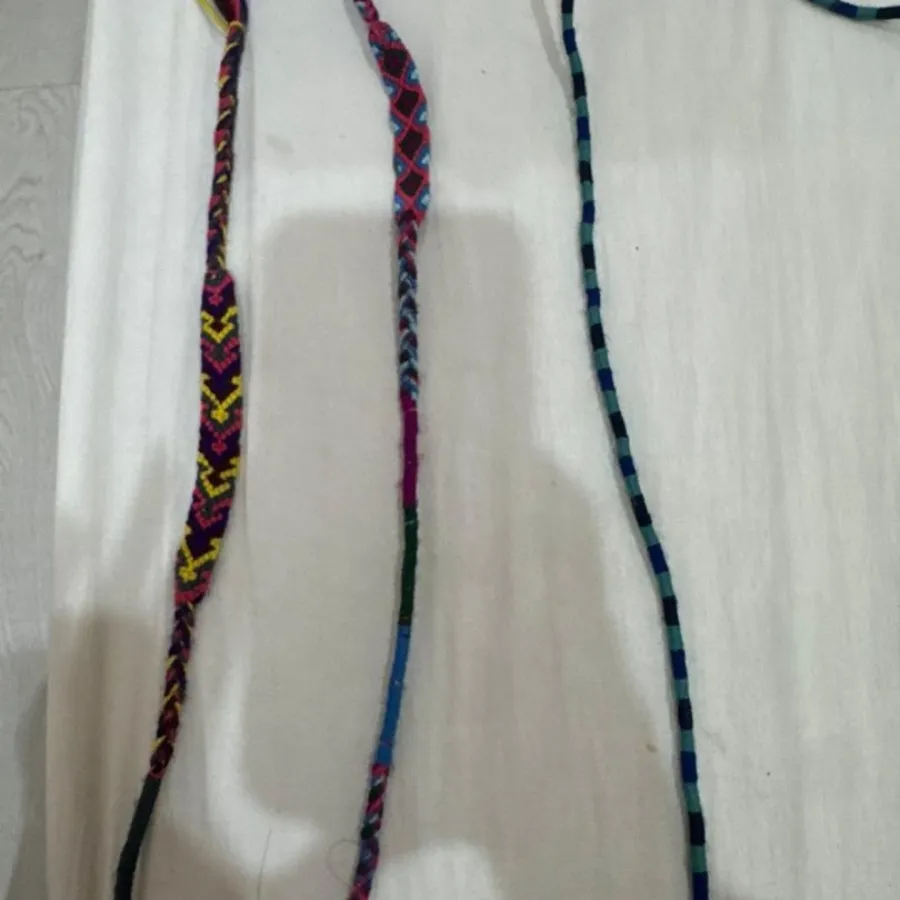 دستبند و پا بندهای بافت