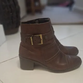 نیم بوت چرم