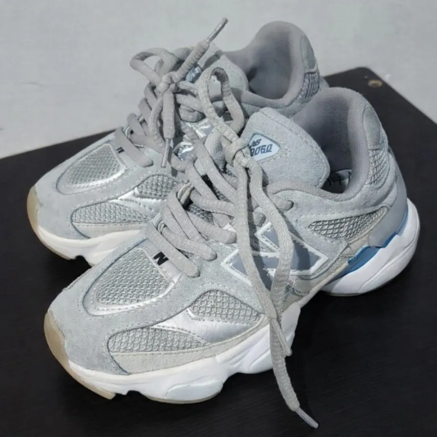 کفش بچگانه سایز 28