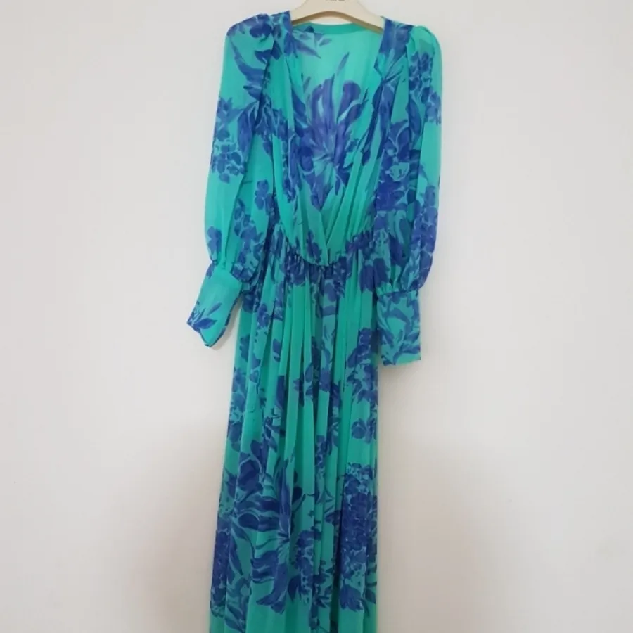 پیراهن بلند