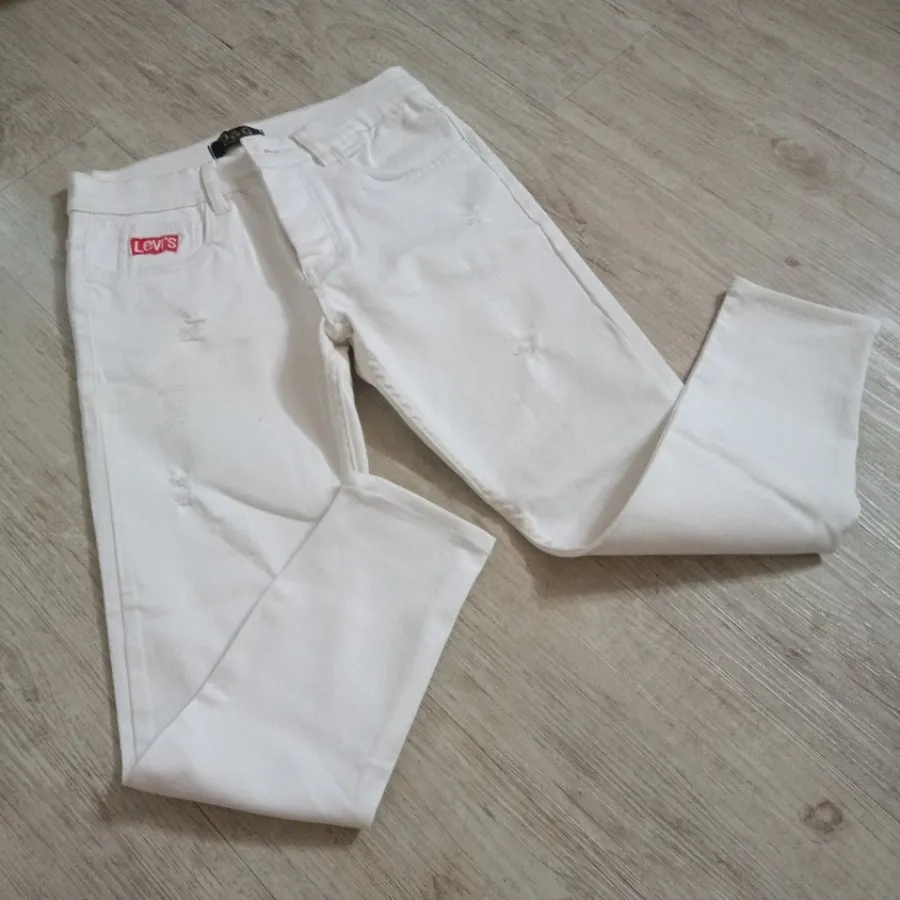 شلوار جین کشی