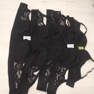 لباس زیرزنانه