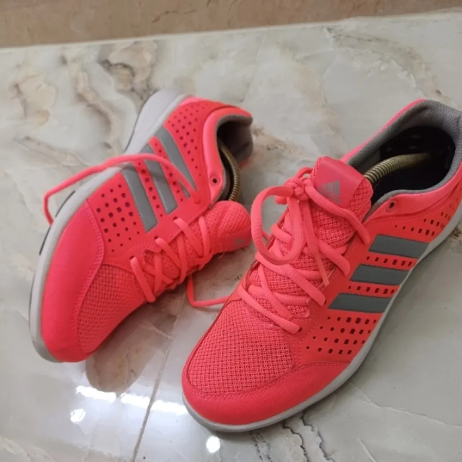 کتونی ادیداس adidas 40