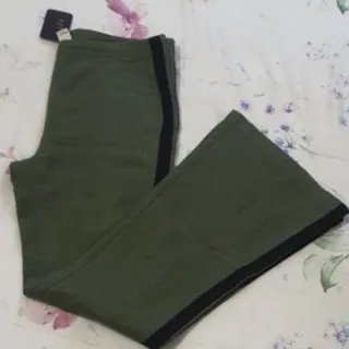 شلوار کتان کنفی