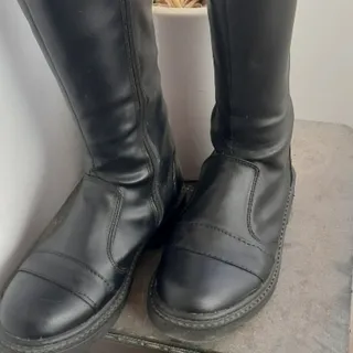 چکمه ی بلند  بوت