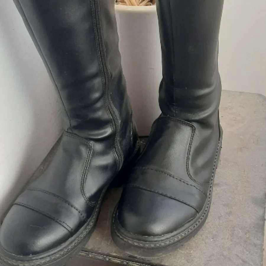 چکمه ی بلند  بوت