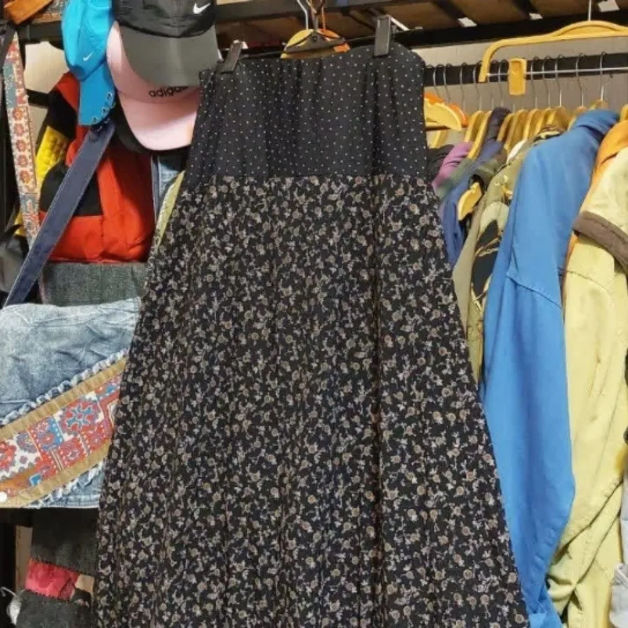 دامن شیک و گوگولی 
خ نازه