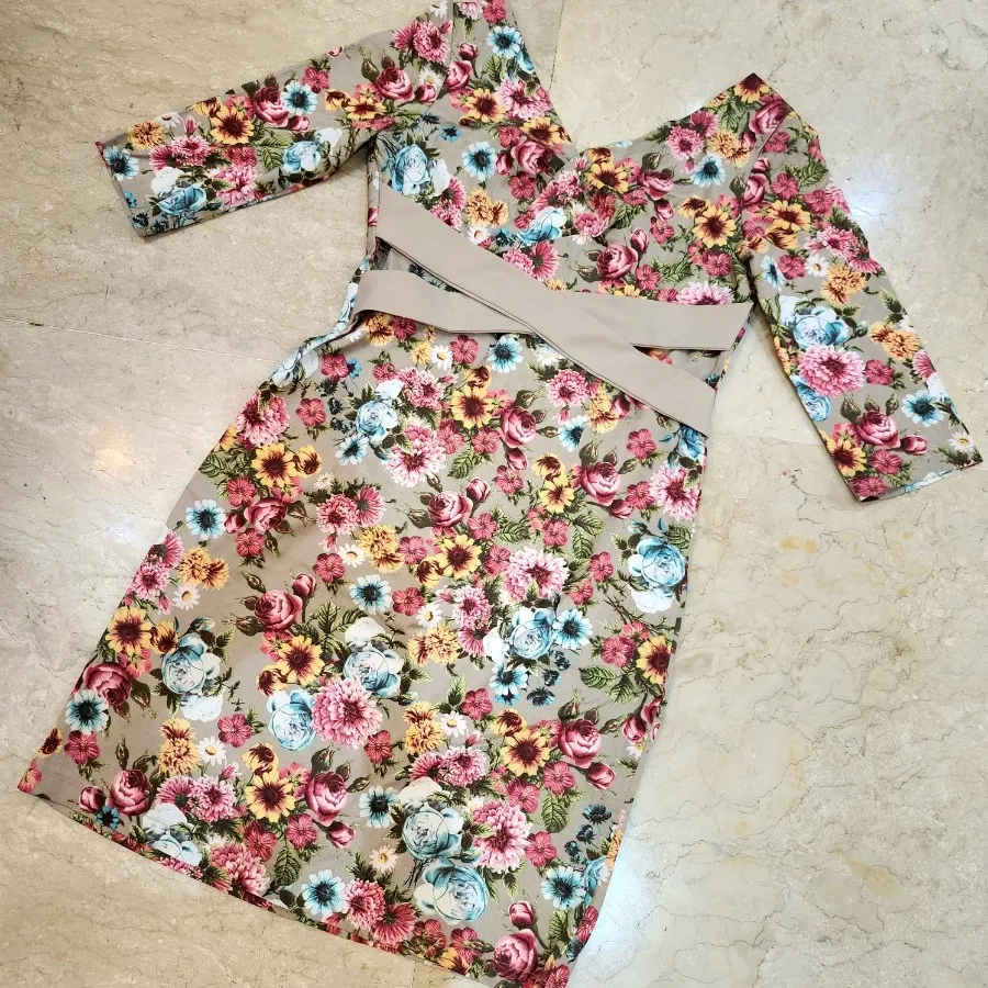 پیراهن کوتاه گل گلی